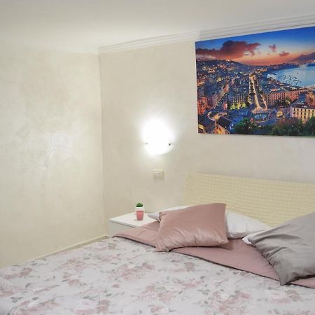 Nonnona House-Napoli Centro Appartement Buitenkant foto